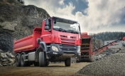 tatra-phoenix-euro6_6x6_3-way-tipper_01.jpg