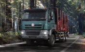 6x6 UNIVERZÁLNÍ VŮZ PRO VYVÁŽENÍ A PŘEPRAVU DŘEVA