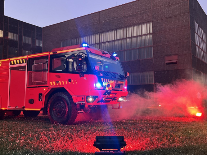 Zástupci naší společnosti převzali ocenění Red Dot Winner 2024 za design nové generace řady Tatra Force