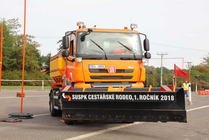 Společnosti TATRA TRUCKS se daří u českých silničářů