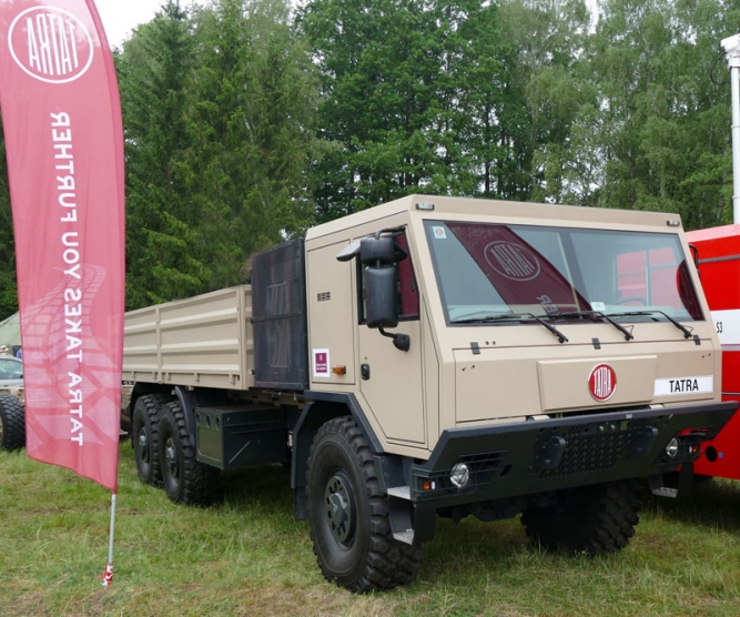 TATRA TRUCKS a firmy holdingu CZECHOSLOVAK GROUP se veřejnosti představí na tradičních Dnech NATO