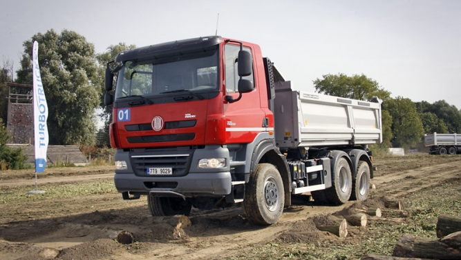 TATRA PHOENIX vstupuje do Belgie