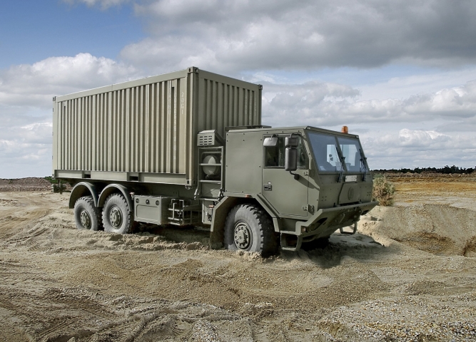 6x6 VYSOCE MOBILNÍ TĚŽKÝ UNIVERZÁLNÍ TRANSPORTÉR NA KONTEJNERY