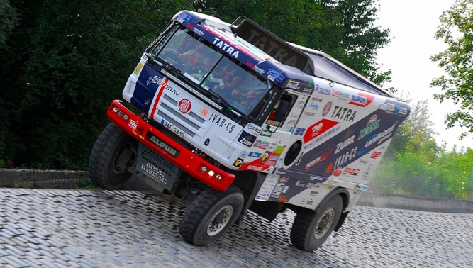 TATRA Buggyra Racing na polygonu TATRA TRUCKS