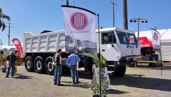 TATRA na Queensland Mining & Engineering Exhibition