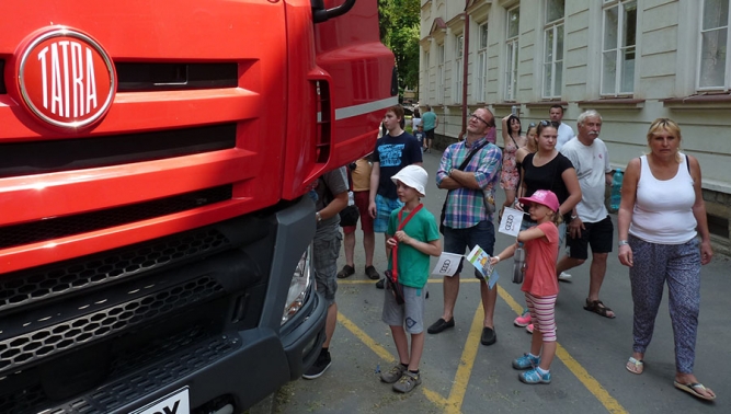 Historické i současné Tatry zazářily na motoristické slavnosti Legendy 2015