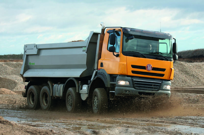 TATRA TRUCKS slaví 10. výročí zahájení výroby modelové řady TATRA PHOENIX